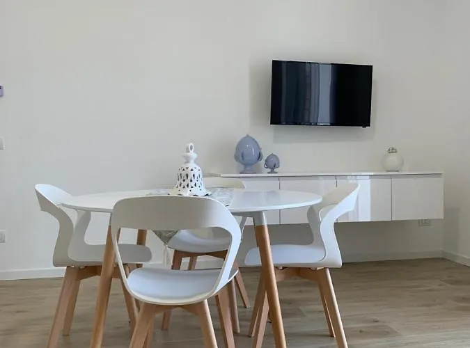 Le Dimore Di Vittorio Emanuele * モノーポリ